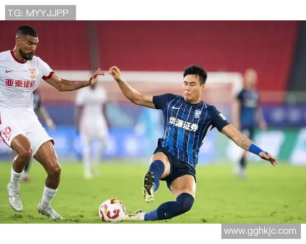 赛后分析：北京足球队与武汉足球队球员个人能力对比与表现评估