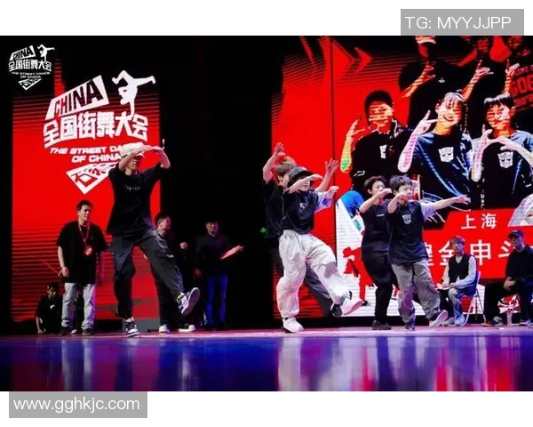 全国街舞大赛特别报道：杭州飞盘队如何在舞台上实现自我突破与成长